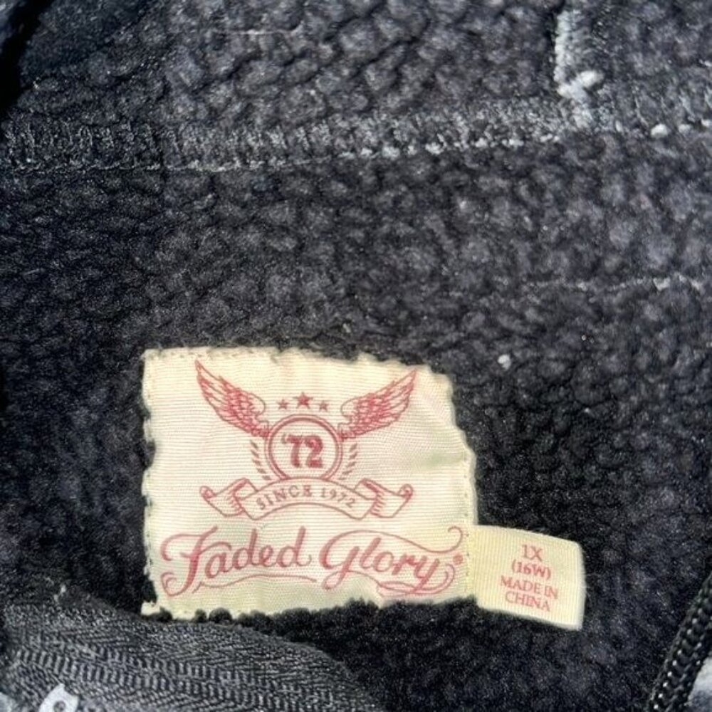 Faded Glory Womens Camo Fleece Zip-Up Jacket With Hood Size 1X - Picture 4 of 6